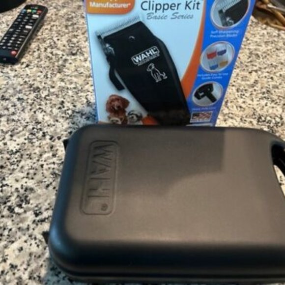 Wahl Clipper Pet-Pro Dog Grooming Kit Quiet Heavy-Duty Electric Corded 9160-210 - Picture 1 of 3